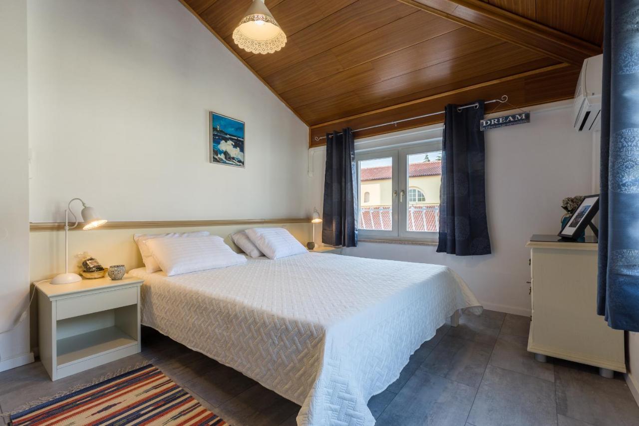 Nina Deluxe Superior 5 Star Apartment, Your Piece Of Heaven By The Sea & Park Новиград Экстерьер фото